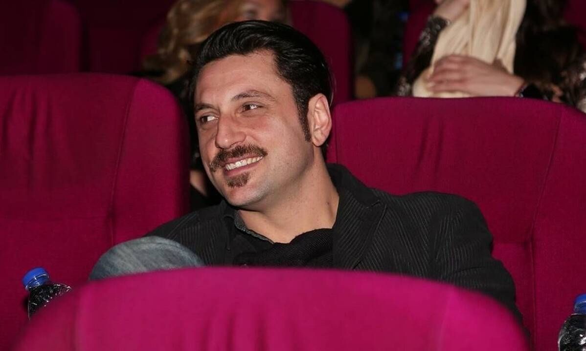 Χρυσοστόμου: «Ο θεατής φτιάχνει δικό του σενάριο-Ο μόνος δρόμος για να δείξεις ποιος είσαι είναι...»
