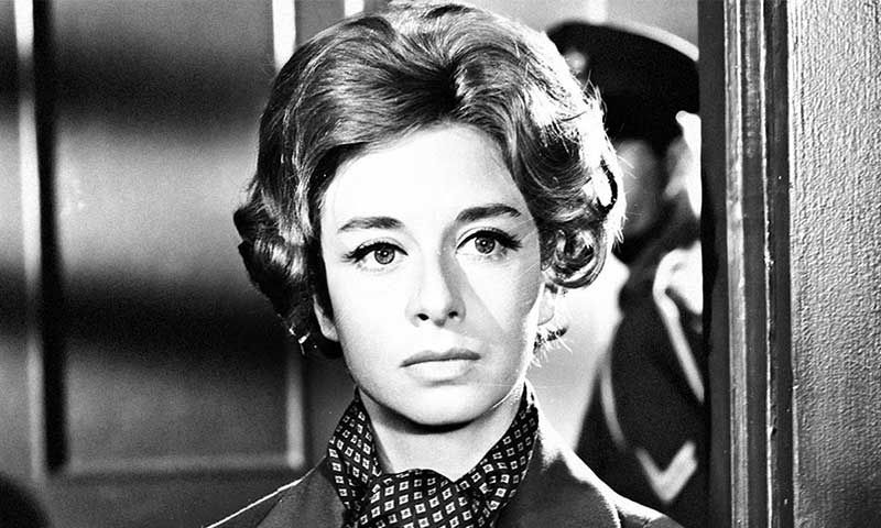 Τζένη Ρουσσέα: Δείτε πώς είναι στα 92 της χρόνια – Σπάνια εμφάνιση της μεγάλης κυρίας του θεάτρου