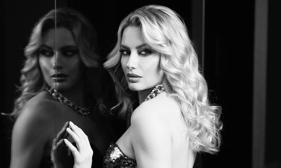 Ντόρα Μακρυγιάννη: Στο νοσοκομείο ΚΑΤ η ηθοποιός