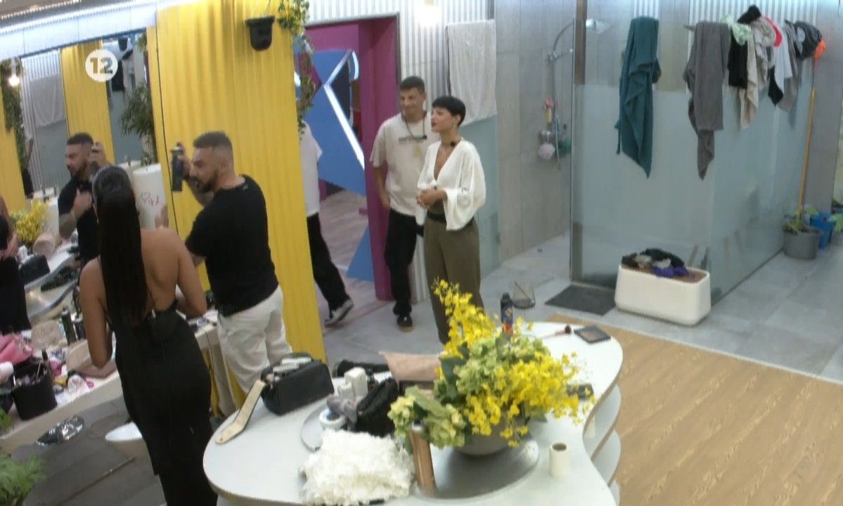 Big Brother: O Τριαντάφυλλος εισέβαλε στο σπίτι & «έσπασε» την ένταση λίγο πριν τον τελικό!