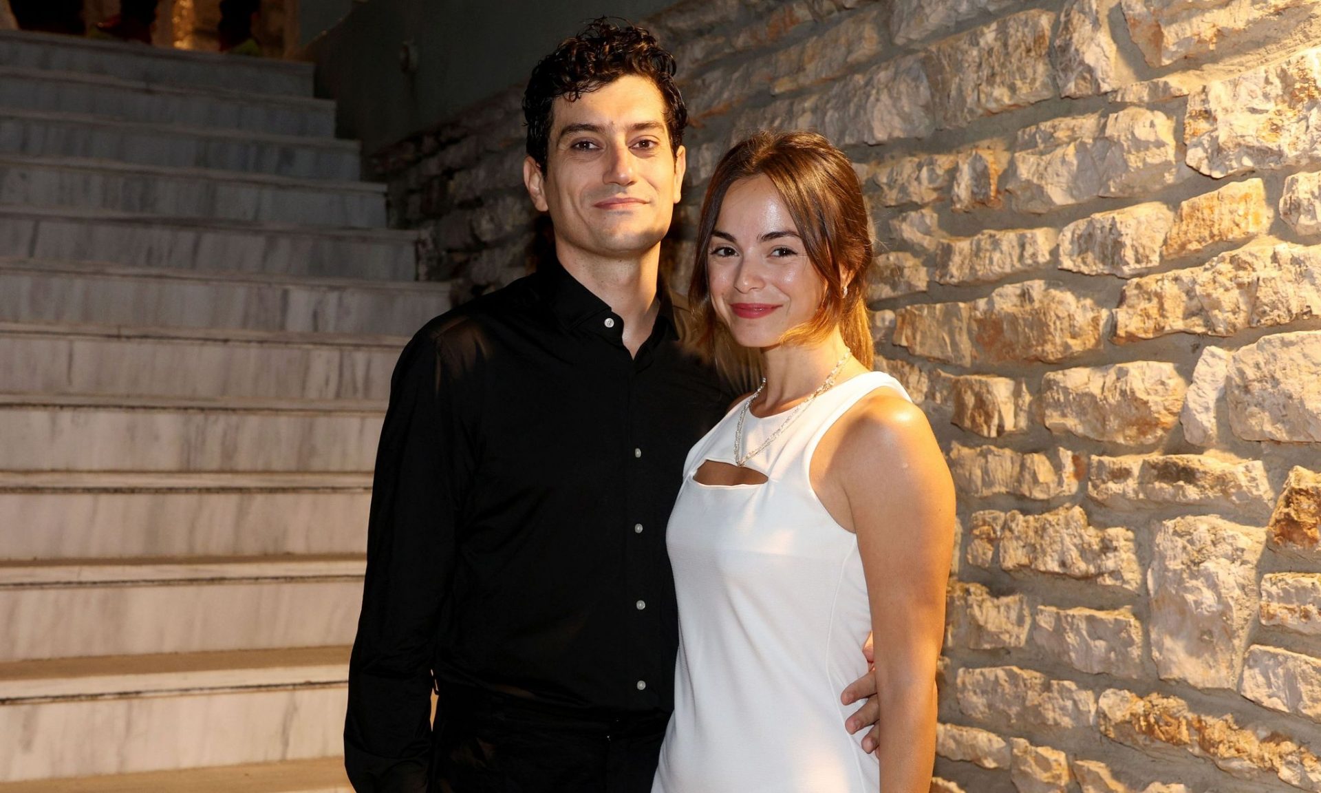 Πανταζάρας – Τουμάση: Μαζί και στη σκηνή το ζευγάρι