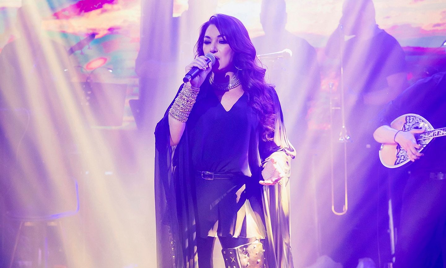 Πράξη ανθρωπιάς από την Καίτη Γαρμπή - Προσφέρει τα έσοδα από το "Επιτέλους" για φιλανθρωπικό σκοπό