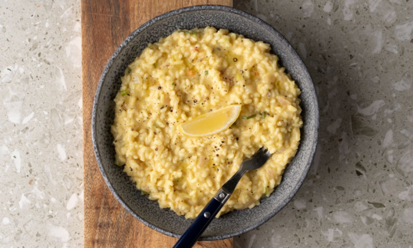 Ριζότο αλ λιμόνε από τον Άκη Πετρετζίκη