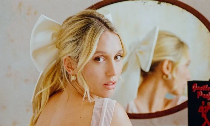 Μαρία Ολυμπία Ντε Γκρες: Γιόρτασε τα γενέθλια της στην Ελλάδα - Ο γοητευτικός νεαρός στο πλευρό της!