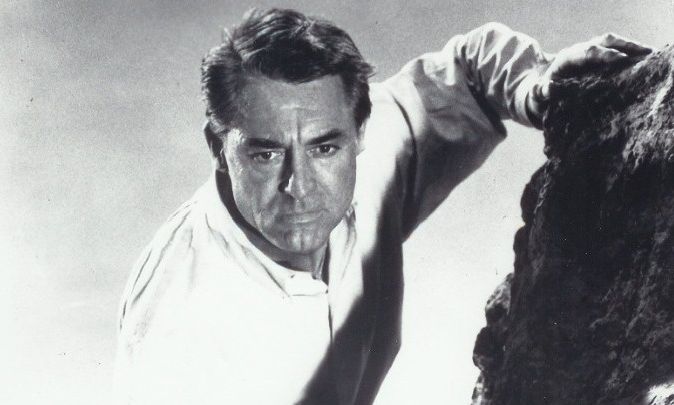 Πωλείται το κτήμα του θρυλικού Κάρι Γκραντ στο Μπέβερλι Χιλς για 77,5 εκατ. δολάρια