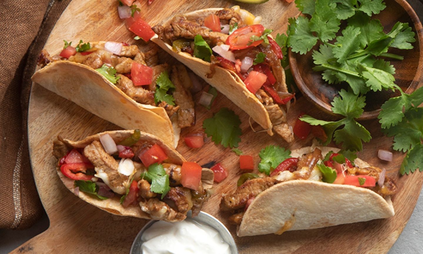 Tacos με μοσχάρι fajitas από τον Άκη Πετρετζίκη