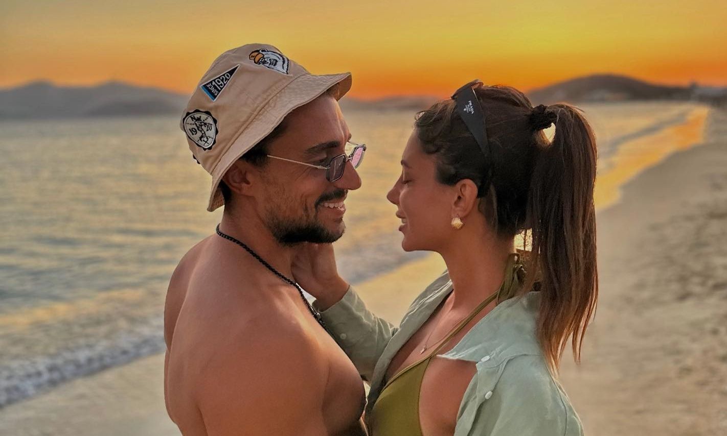 Κατσούλης - Ρουμελιώτη: Το love story τους-Ο έρωτας,ο επεισοδιακός χωρισμός,η επανασύνδεση & ο γάμος