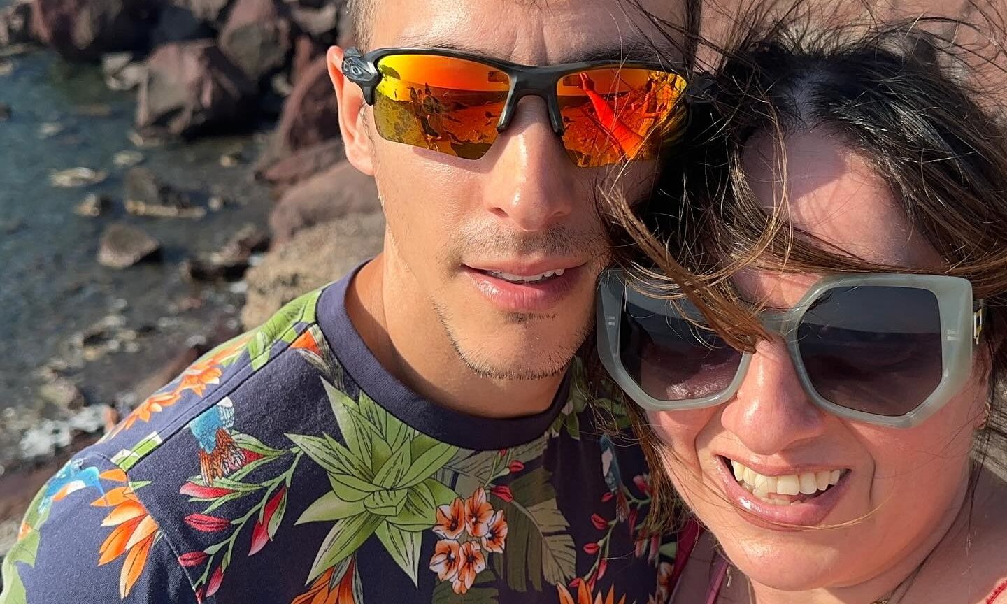 Σοφία Μουτίδου: Ρομαντική εξόρμηση στη Σαντορίνη με τον εδώ και 15 χρόνια σύντροφό της