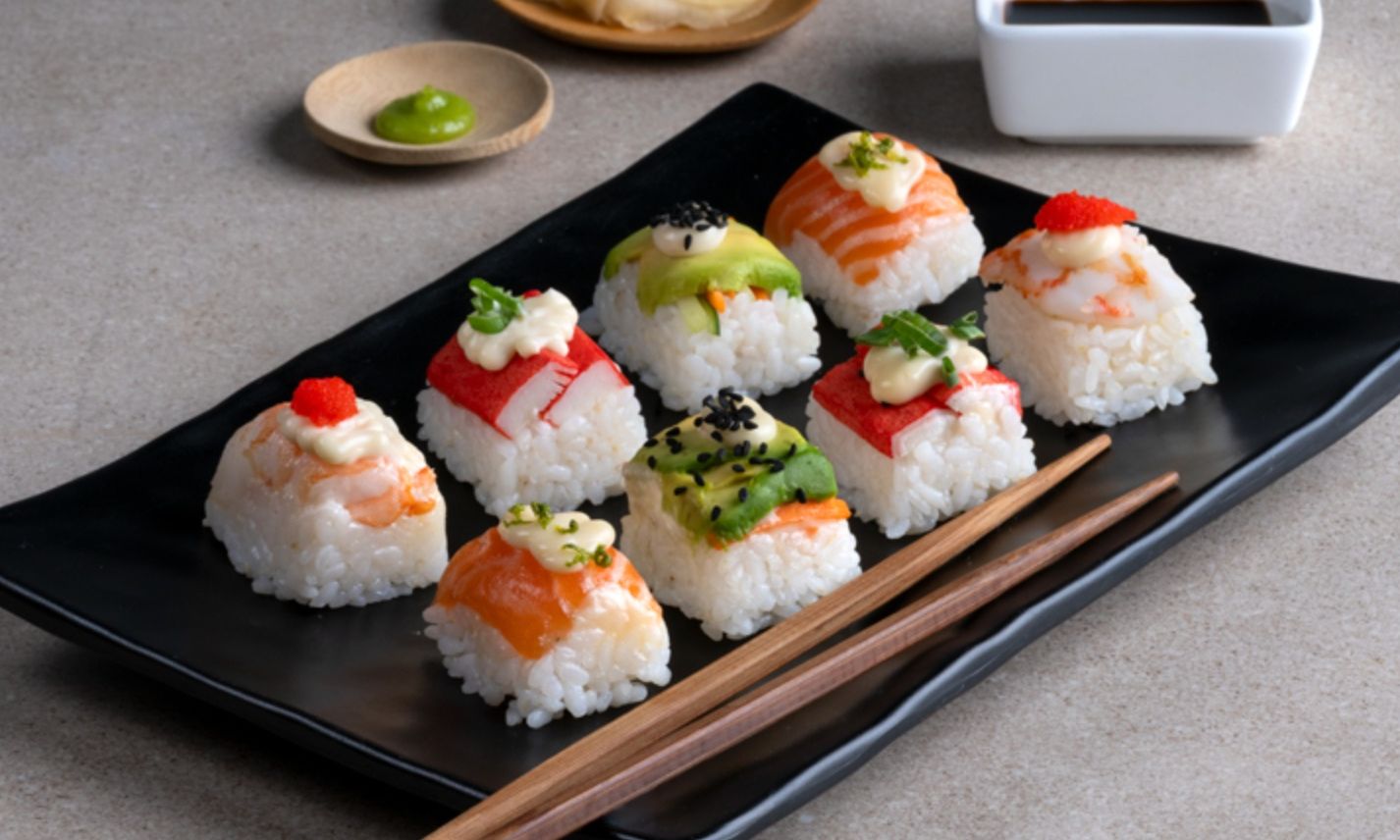 Εύκολο σούσι στην παγοθήκη από τον Άκη Πετρετζίκη