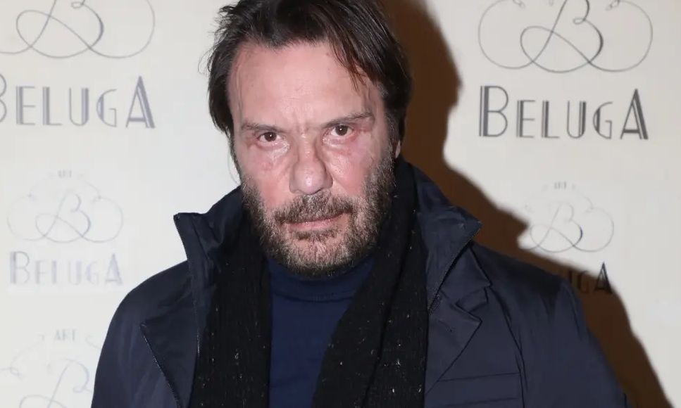 Στράτος Τζώρτζογλου: «Δεν απογαλακτίστηκα ποτέ, όταν έφυγε η μάνα μου έχασα κάθε νόημα να ζήσω»