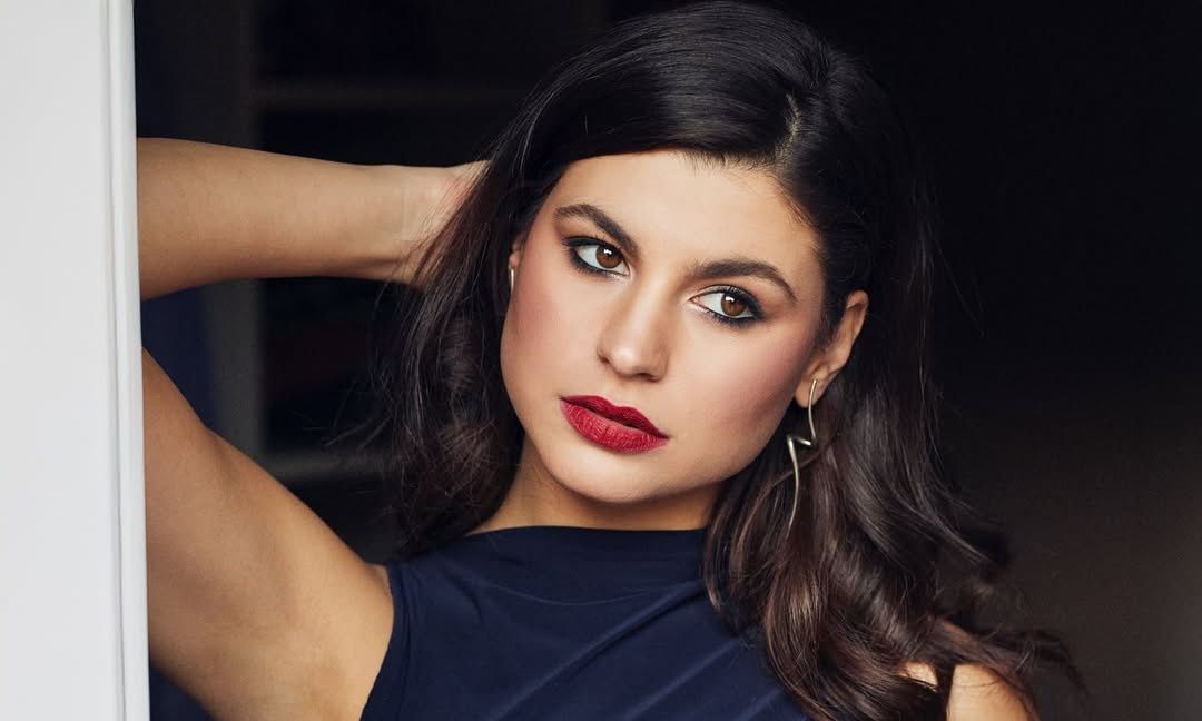 Δανάη Παππά: Με καυτό κόκκινο μπικίνι στην Αντίπαρο – Οι νέες πόζες στο Instagram!