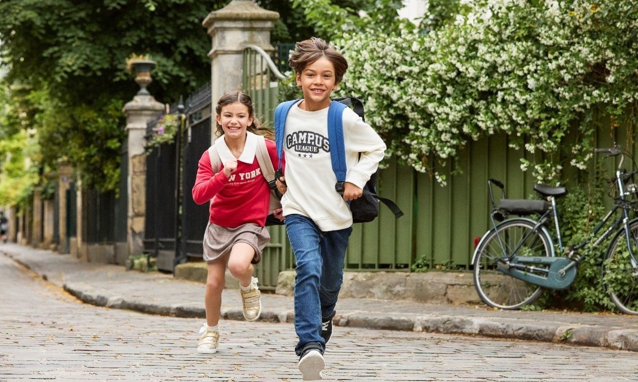 Καλή σχολική χρονιά με ρούχα και σχολικά που θα ανεβάσουν τη διάθεση των μικρών μαθητών!