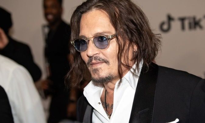 Ο Τζόνι Ντεπ σε συζητήσεις για την έκτη ταινία των «Πειρατών της Καραϊβικής»