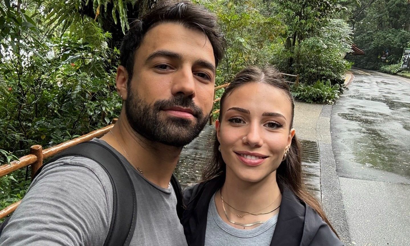 Γεωργίου – Χριστοδούλου: Λίγο πριν γίνουν γονείς αποκαλύπτουν την επεισοδιακή γνωριμία τους