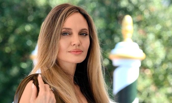 Η Αντζελίνα Τζολί πρωταγωνίστρια και παραγωγός του θρίλερ «Sunny»