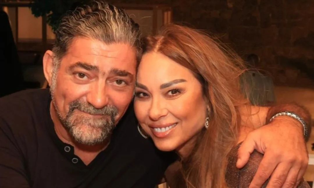 Μιχάλης Ιατρόπουλος: Γιόρτασε τα 60α γενέθλιά του στη Μύκονο! Το πάρτι - έκλπηξη της συντρόφου του