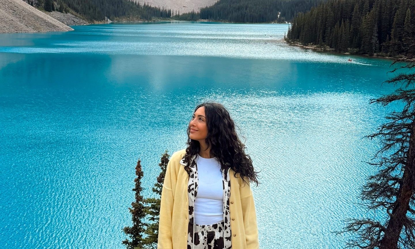 Ευγενία Σαμαρά: «Στα ονειρικά βουνά των Canadian Rockies και κάπου εκεί και εγώ σε έκσταση»