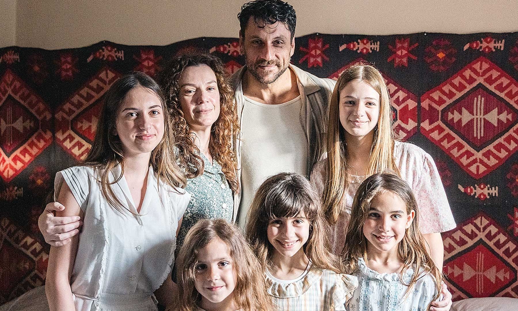 Ιωάννα Παπαδοπούλου: Από το Σόι σου στο Σπίτι δίπλα στο ποτάμι – Τη θυμάσαι;