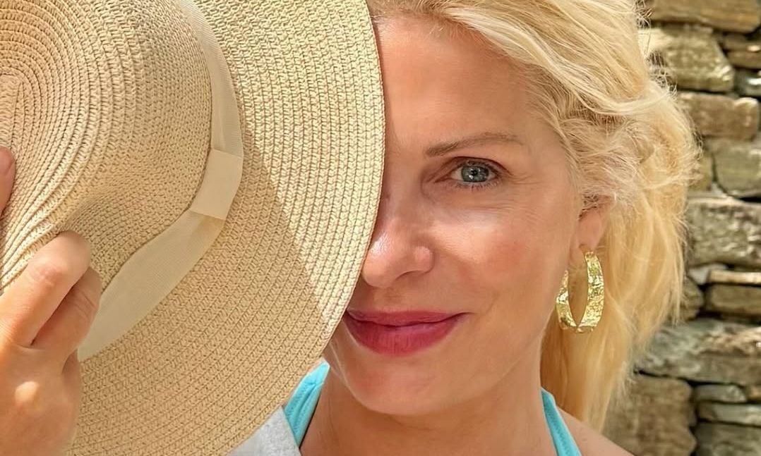 Η Ελένη Μενεγάκη έδωσε την απάντησή της για την τηλεοπτική της επιστροφή μέσω Instagram