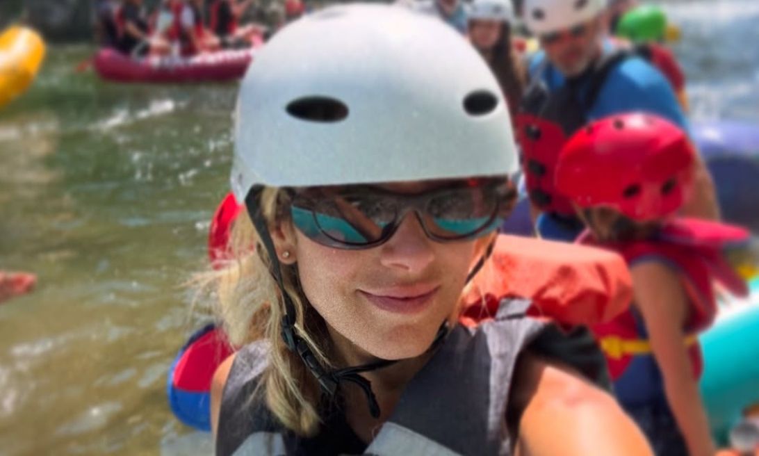 Η Δούκισσα Νομικού έκανε για πρώτη φορά rafting με τα παιδιά της στην Αμερική - Τα εντυπωσιακά καρέ