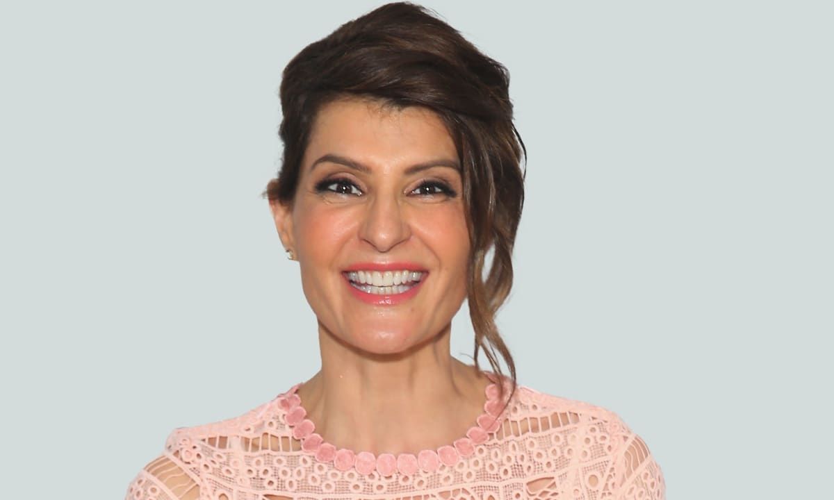 Νία Βαρντάλος: Η ηλικία, ο Έλληνας σύντροφος και οι σκέψεις για μετακόμιση στην Ελλάδα