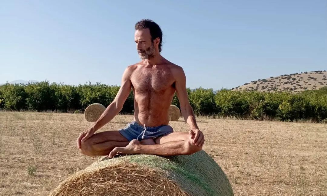 Θανάσης Ευθυμιάδης: Επιστροφή στο θέατρο μετά από χρόνια – Το νέο ξεκίνημα και η ανακοίνωση