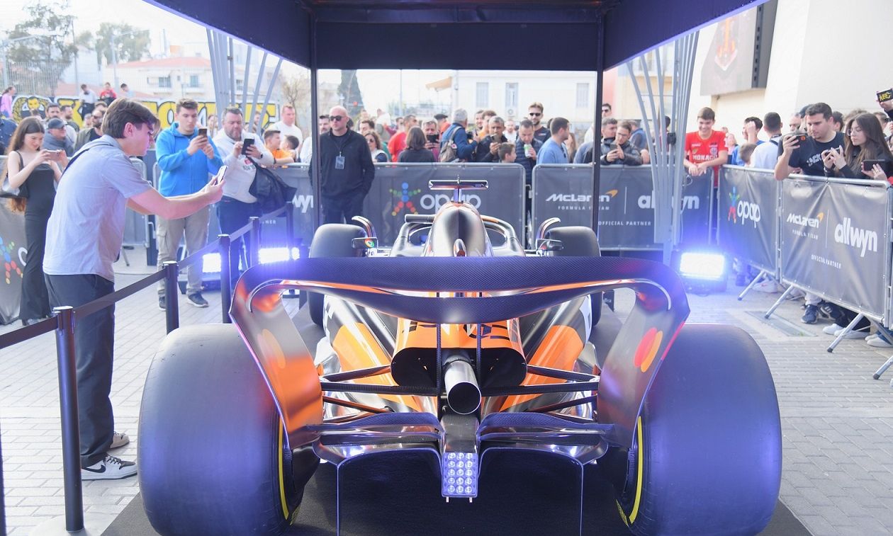 Περιοδεία στην Ελλάδα ξεκινά το μονοθέσιο της McLaren Formula 1 Team