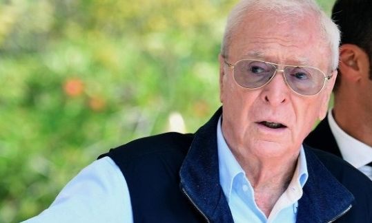 Ο Μάικλ Κέιν επιστρέφει από τη... συνταξιοδότηση για τη νέα ταινία του Βιν Ντίζελ