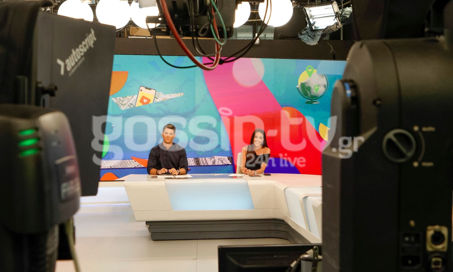 Αποκλειστικό - «Weekend Live»: To gossip-tv σας βάζει στα παρασκήνια της μεγάλης πρεμιέρας