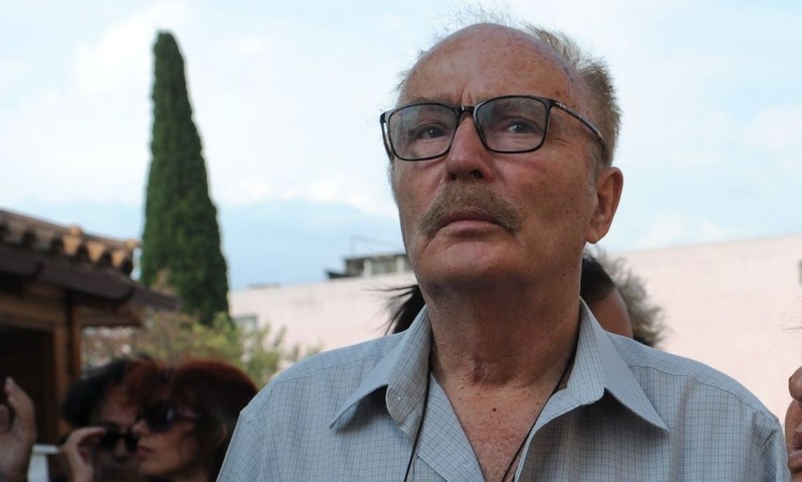 Ντίνος Καρύδης-Σαν σήμερα: Ένας χρόνος από τον θάνατό του - Το συγκινητικό αφιέρωμα της Φίνος Φιλμ