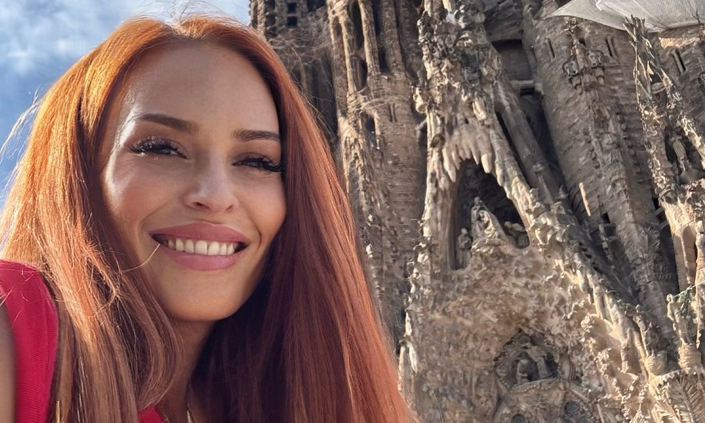 Viral η πόζα της Χρηστίδου στο πλευρό του Γιαμάλ – «Χαλάω εγώ χατίρι;»