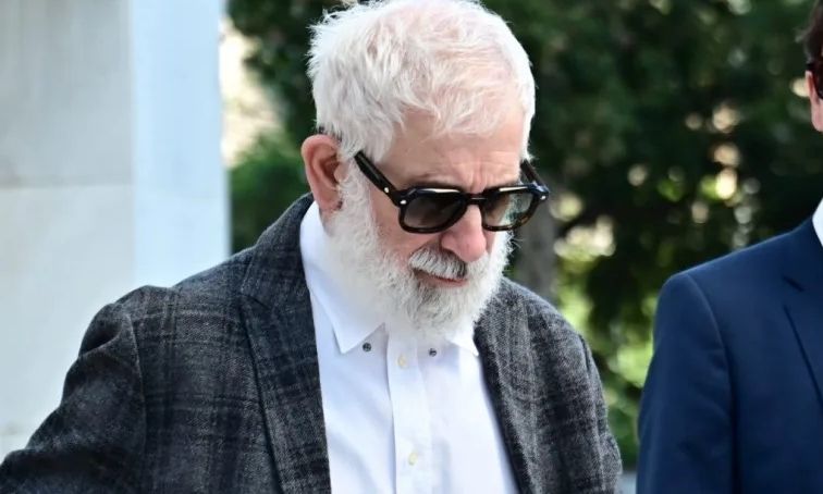 Πέτρος Φιλιππίδης: Κατέθεσε τα χαρτιά του για σύνταξη – Αυτό το ποσό θα παίρνει κάθε μήνα