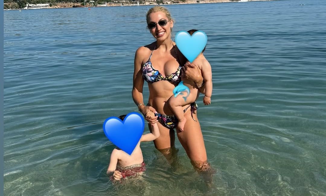 Κωνσταντίνα Σπυροπούλου: Το baby swimming με τους γιους της που έγινε η νέα τους λατρεία!
