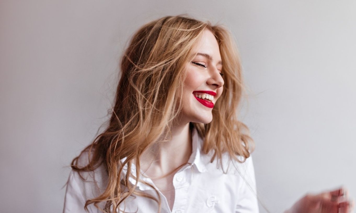 Plump & perfect: Τα προϊόντα που χαρίζουν όγκο, σχήμα και λάμψη στα χείλη σου