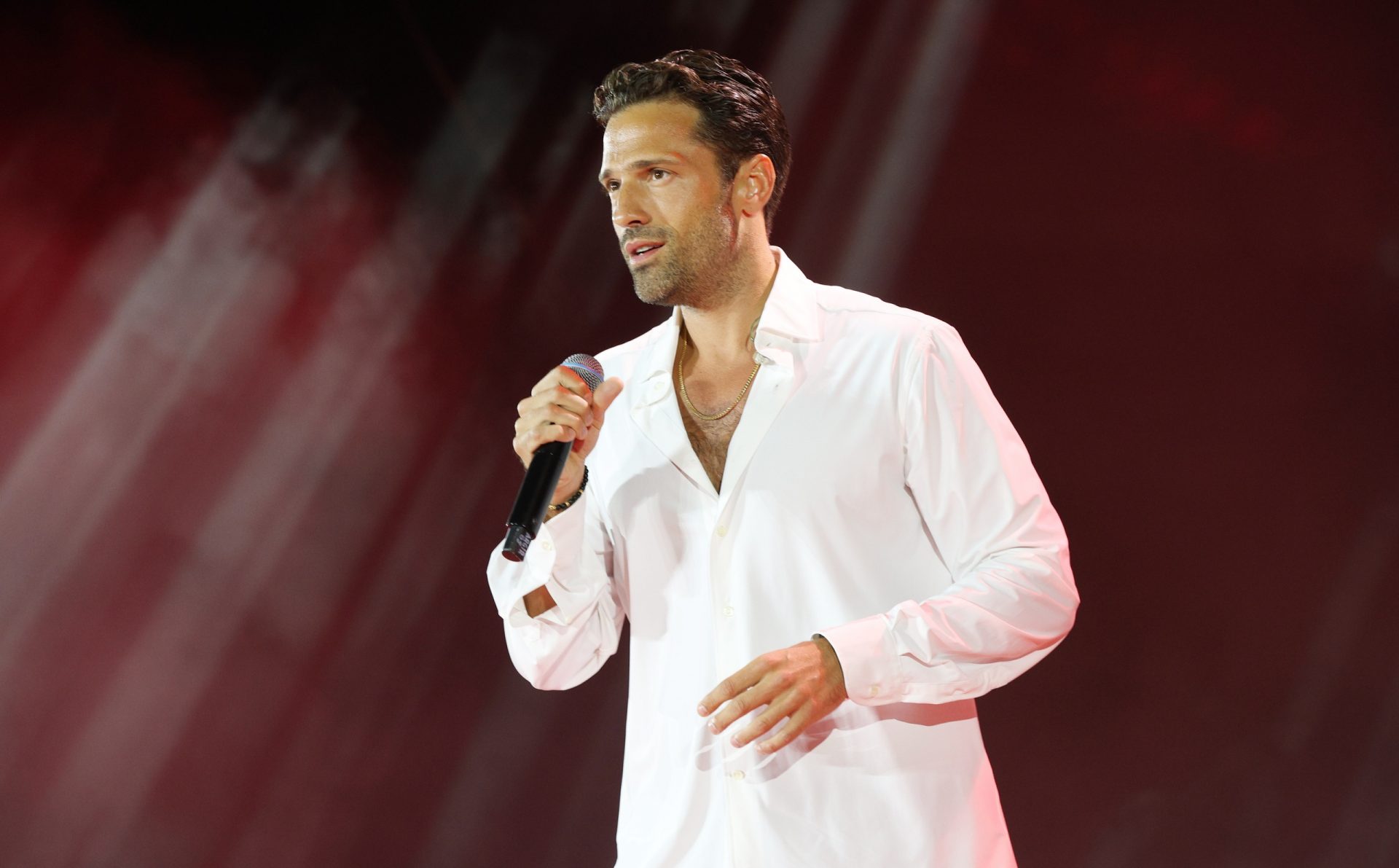 Αποθεώθηκε στη Νέα Υόρκη ο Αργυρός - Το sold out live, η Αλεξάνδρα Νίκα & τα γενέθλια του γιου τους!