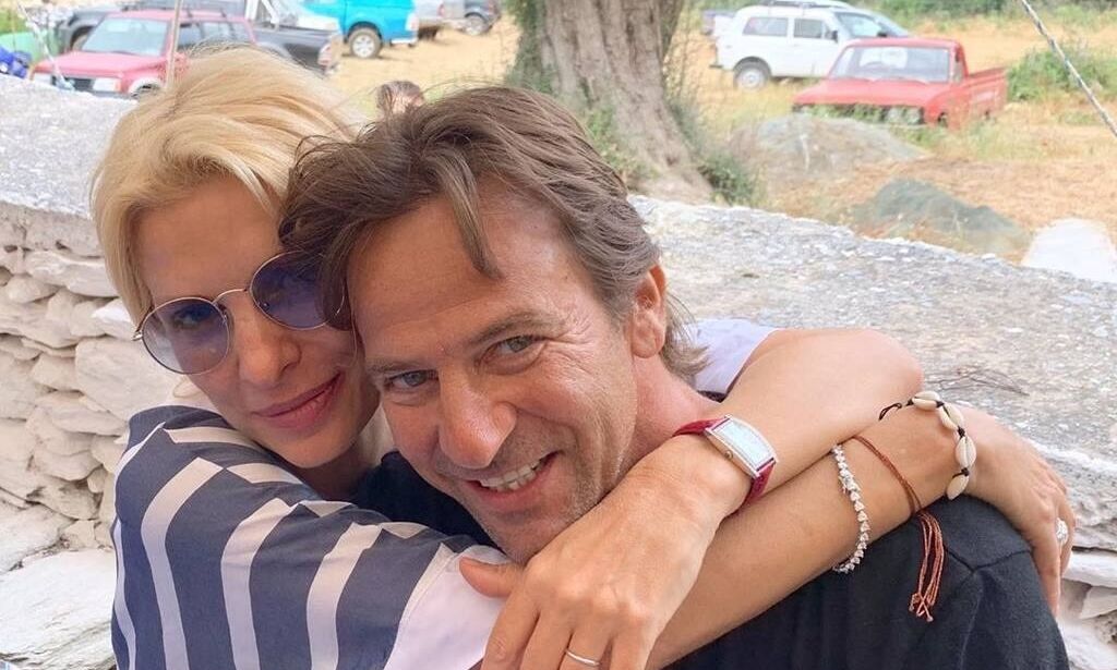 Ελένη Μενεγάκη: Από το Εδιμβούργο σε ψαροταβέρνα στη Χαλκίδα μαζί με τον Μάκη Παντζόπουλο