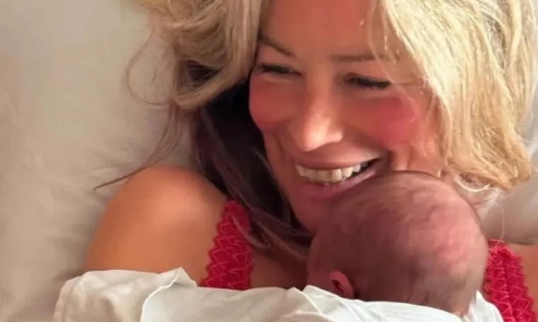 Άριελ Κωνσταντινίδη: Αποκάλυψε το όνομα που θα δώσει στη νεογέννητη κόρη της-Πότε θα γίνει η βάφτιση