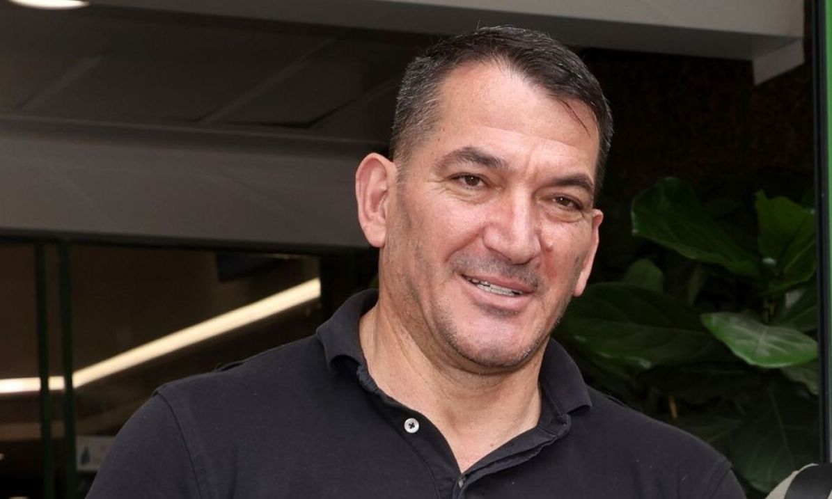 ΕΟΕ: Αντιδράσεις για την απόφαση του Πύρρου Δήμα να διαθέσει σε δημοπρασία την Ολυμπιακή δάδα