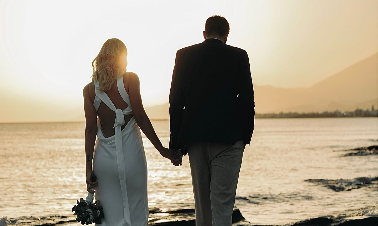 Αποκάλυψε ότι παντρεύτηκε τον σύντροφό της ανήμερα της δεύτερης επετείου γάμου - Οι μαγικές φωτό