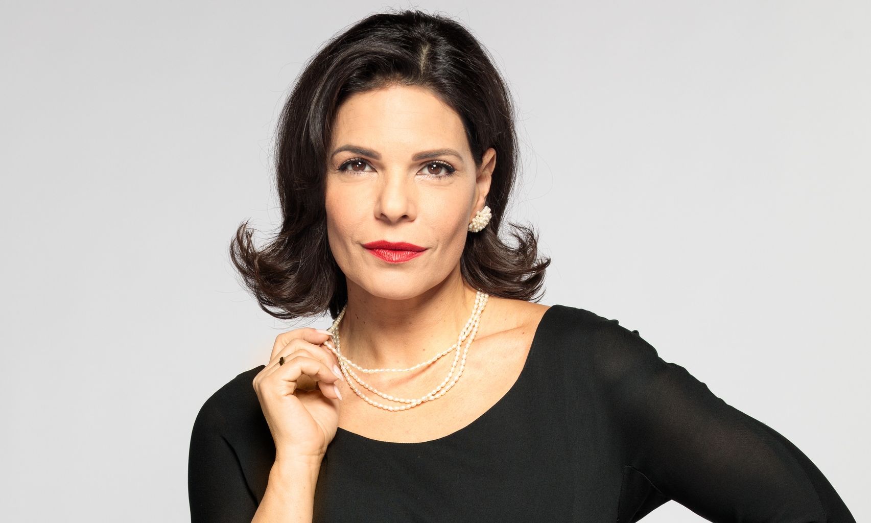 Porto Leone: Η Αλεξάνδρα διψά για εκδίκηση – Σημαδεύει με όπλο τον Γρηγόρη