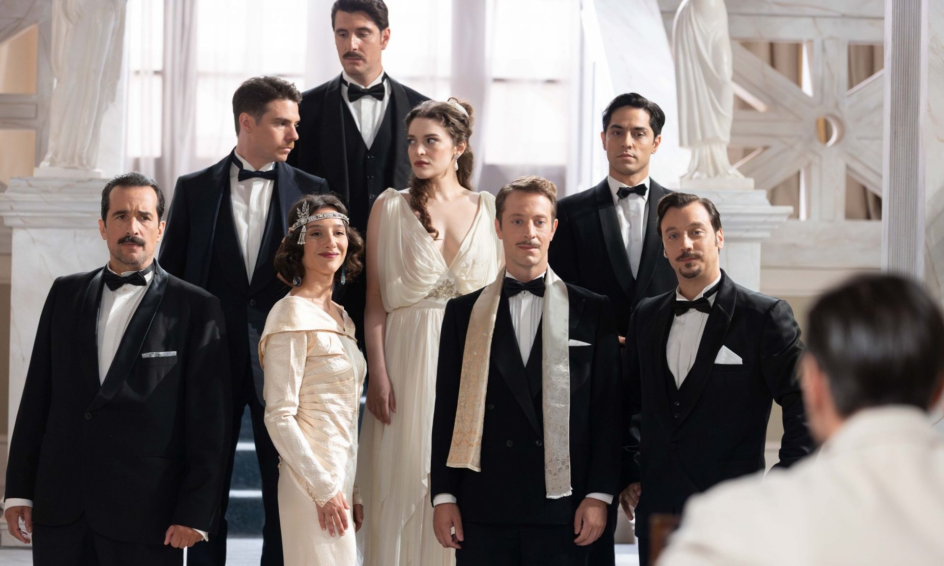 Grand Hotel: Τραγωδία! Ανατινάζουν το ξενοδοχείο – Πτώματα και τραυματίες παντού