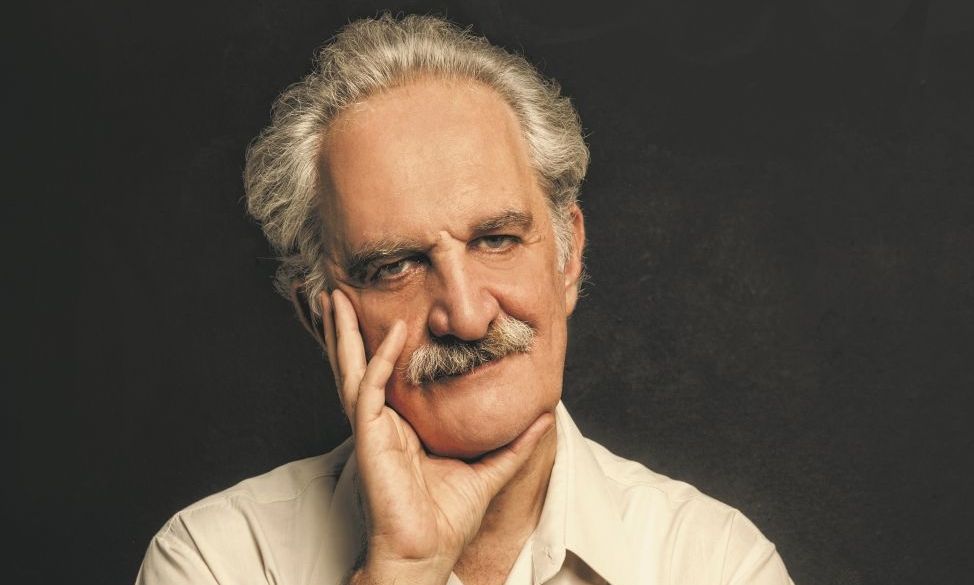 Καταλειφός: Δεν έχω να περιμένω από κανέναν κάτι. Ο, τι κάνω στο θέατρο γίνεται επειδή το παλεύω