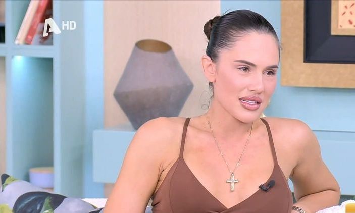 Έλενα Τσαγκρινού: Αυτός είναι ο λόγος που δεν έγινε ο γάμος της μαζί με τη βάφτιση του γιου της