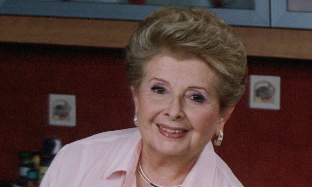 Βέφα Αλεξιάδου: Δεν φαντάζεστε πόσο πουλήθηκε η βίλα της στην Χαλκιδική