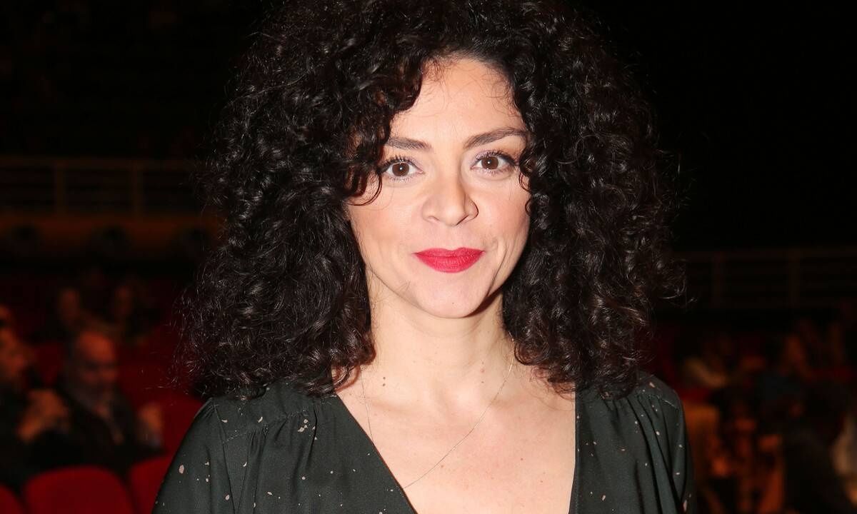 Η Δήμητρα Στογιάννη φτιάχνει από το χωριό χυλοπίτες με φέτα στην κατσαρόλα!