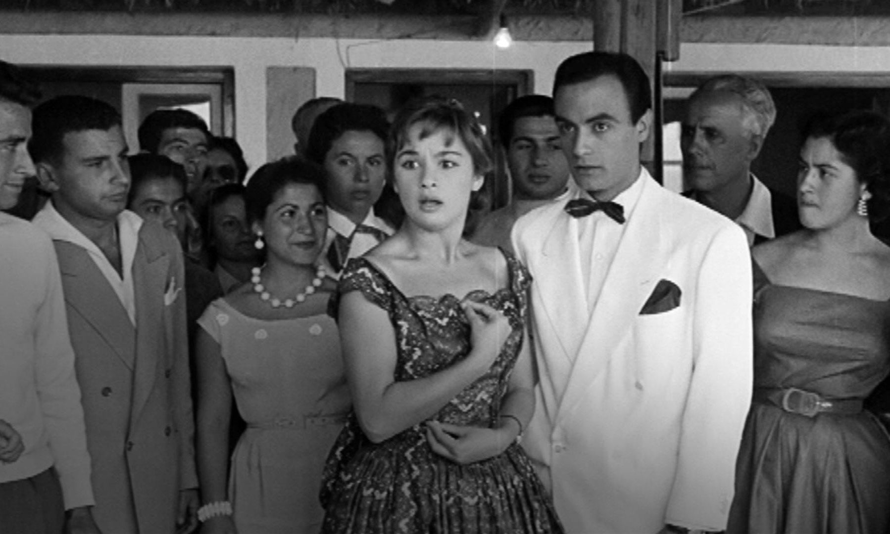 Αλίκη, Μπάρκουλης, Κωνσταντάρας & Βέγγος: Το cast που «έσβησε» από τη στάμπα της ακατάλληλης ταινίας