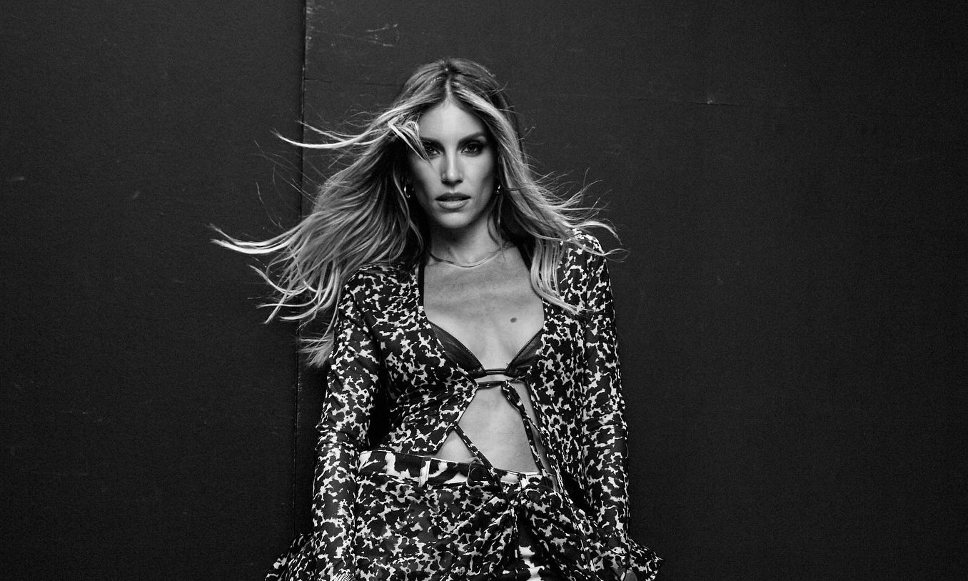 Οικονομάκου: «Τα αρνητικά σχόλια τα διαχειρίζομαι με αδιαφορία»-Πότε θα γίνει ο γάμος με τον Μπρούνο