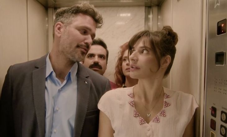 Hoteλ Eλvira - Ελίζα Σκολίδη: Αποθεώθηκε στο Χ - «Παίρνει πάνω της όλη τη σειρά... Iconic»