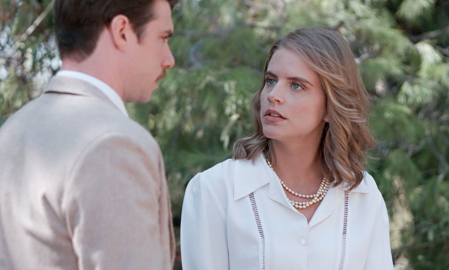 Grand Hotel: Άρης και Φρίντα φιλιούνται!