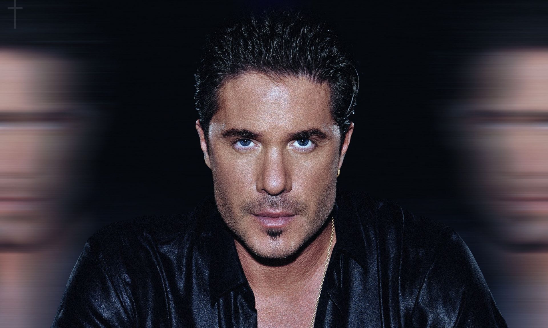 Νίκος Οικονομόπουλος: Τραγούδι με ηχηρό μήνυμα κατά της βίας - Το συγκλονιστικό video clip